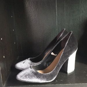 🌸Vintage inspired pumps🌸